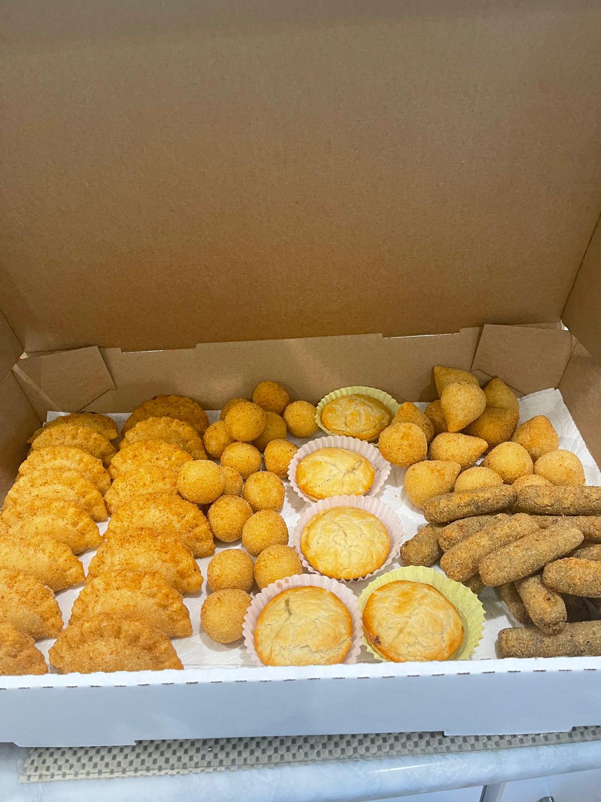 food Image bola cheese